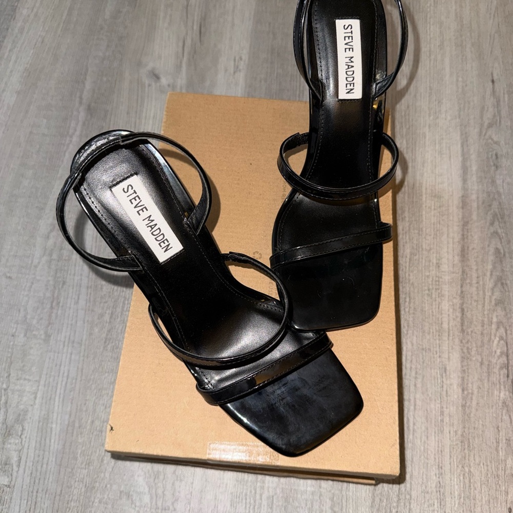 Steve Madden Gracy Black patent Multi-Strap Square Toe Heels